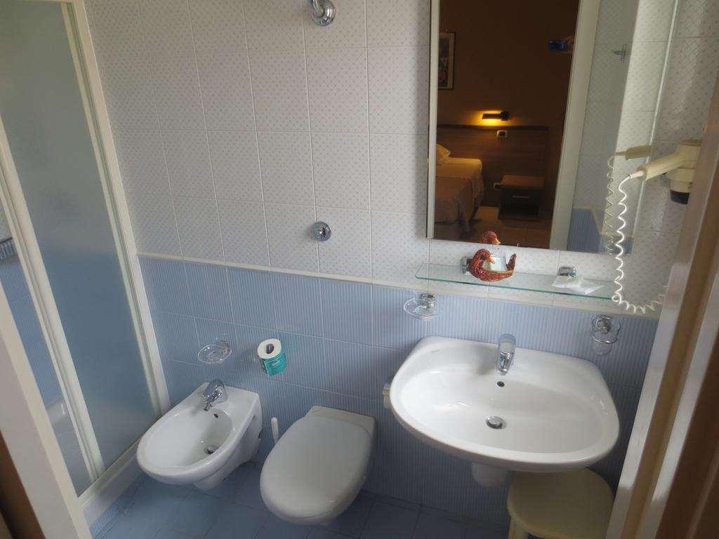 Hotel Armando' S Sulmona Rum bild